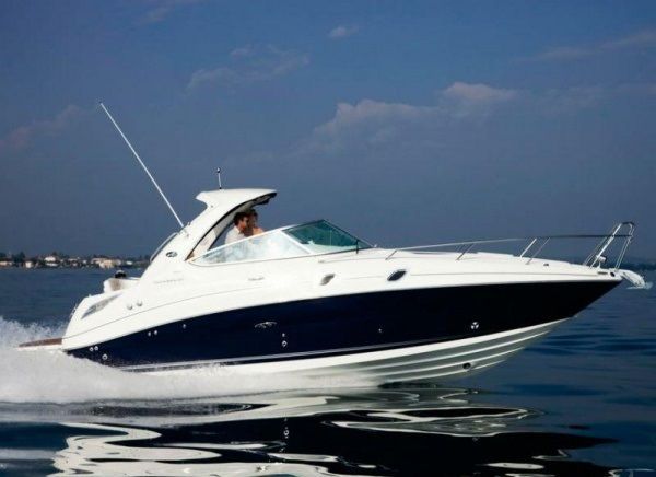 Моторная яхта Sea Ray 305 Sundancer