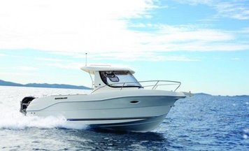 Пластиковый катер Quicksilver 580 Pilothouse, Mercury F80ELPT 57176 фото