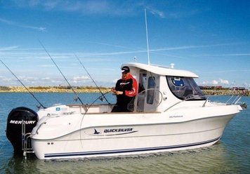 Пластиковый катер Quicksilver 640 Pilothouse, Mercury F 150 L EFI 57177 фото