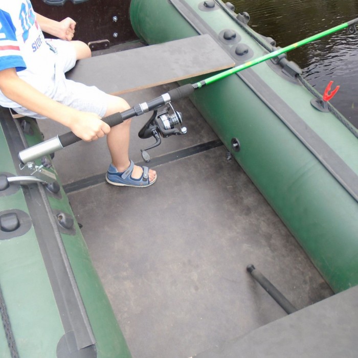 Утримувач спінінга на човен ПВХ BVS Fishing Feeder знімний кронштейн універсальний для спінінгів до 29