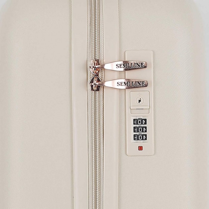 Чемодан Semi Line 28" L Ercu T5791-3 с кодовым замком 103 л ABS-пластик 4 колеса для поездок