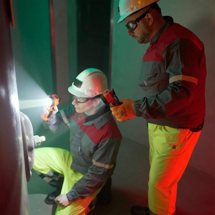 Ліхтар рятувальний Mactronic M-Fire Guardian XW (240 Лм) Ex-ATEX для аварійних операцій IP67 8 режимів