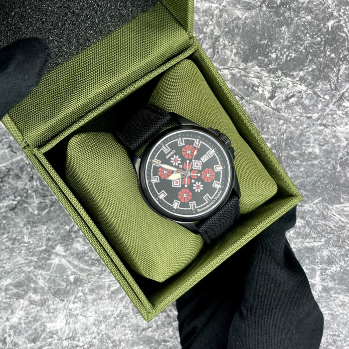 Awarder Embroidery Black-Red Black Automatic 10ATM