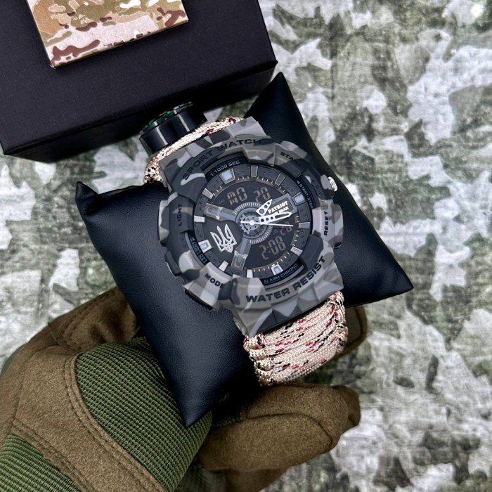 Patriot 005 Тризуб срібло Сірий камуфляж Паракордовий ремінець Desert Camo + Короб